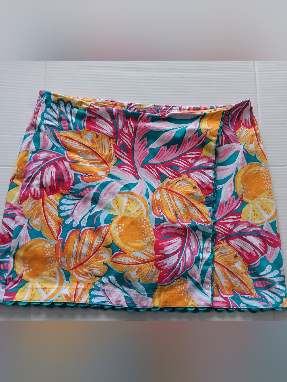 Crown & Ivy Women's Tropical Print Wrap Skirt Skort Pink, Teal & Yellow Sz 16